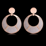 Picture of Dubai Casual Dangle Earrings with Unbeatable Quality