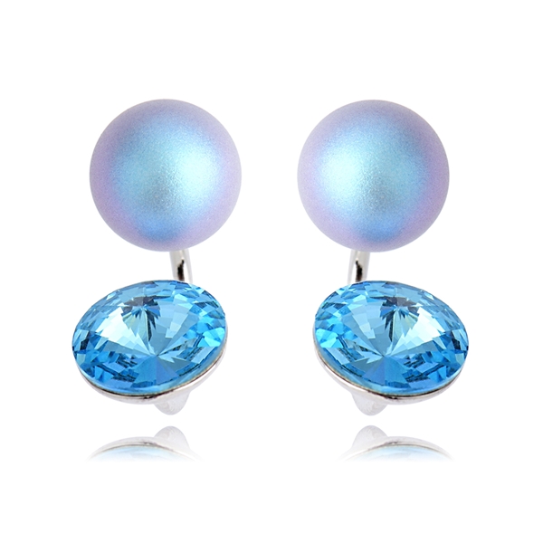 Picture of Zinc Alloy Platinum Plated Stud Earrings Direct from Factory