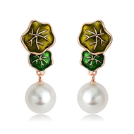 Picture of Zinc Alloy Green Dangle Earrings with Unbeatable Quality