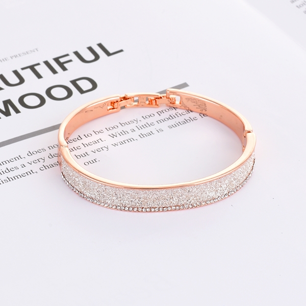 Picture of Recommended White Flash sand Fashion Bracelet