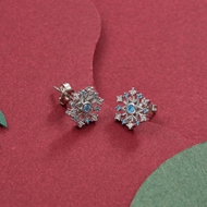 Picture of Low Price Platinum Plated Fashion Stud Earrings from Trust-worthy Supplier