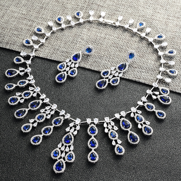 Picture of Luxury Casual Necklace and Earring Set with 3~7 Day Delivery