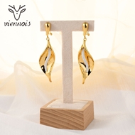 Picture of Beautiful Medium Zinc Alloy Dangle Earrings