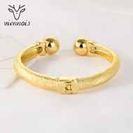 Picture of Zinc Alloy Dubai Fashion Bangle Online Only