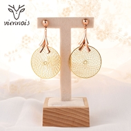 Picture of Eye-Catching Platinum Plated Zinc Alloy Dangle Earrings with Member Discount