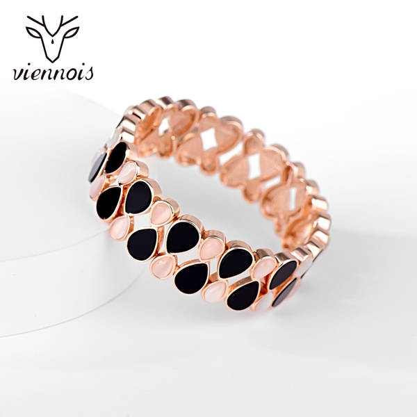 Picture of Classic Rose Gold Plated Fashion Bracelet with 3~7 Day Delivery