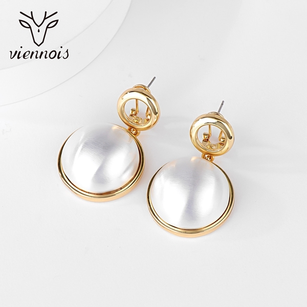 Picture of Zinc Alloy Gold Plated Dangle Earrings at Great Low Price