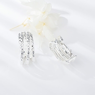 Picture of Zinc Alloy Medium Stud Earrings in Exclusive Design