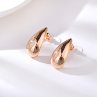 Picture of Zinc Alloy Dubai Stud Earrings in Flattering Style