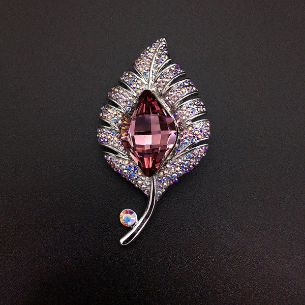 Picture of Zinc Alloy Purple Brooche with SGS/ISO Certification