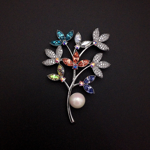 Picture of Zinc Alloy Platinum Plated Brooche Factory Direct