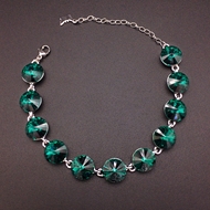 Show details for Beautiful Swarovski Element Green Fashion Bracelet Show details for Beautiful Swarovski Element Green Fashion Bracelet
