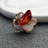 Picture of Zinc Alloy Artificial Crystal Fashion Ring with Full Guarantee