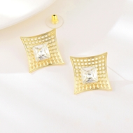 Picture of Impressive White Gold Plated Stud Earrings with Low MOQ