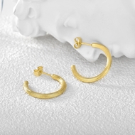 Picture of Fast Selling Gold Plated Copper or Brass Stud Earrings from Editor Picks