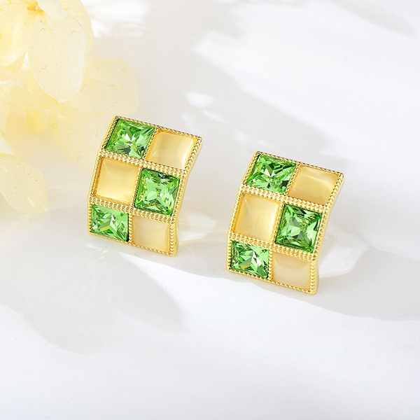 Picture of Sparkling Small Gold Plated Stud Earrings