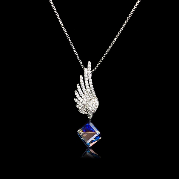 Picture of Unique Swarovski Element Platinum Plated Pendant Necklace