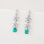 Picture of Recommended Green Platinum Plated Dangle Earrings in Bulk