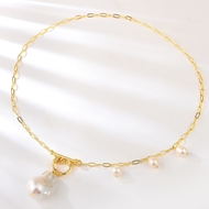 Picture of Small Gold Plated Short Chain Necklace with Beautiful Craftmanship