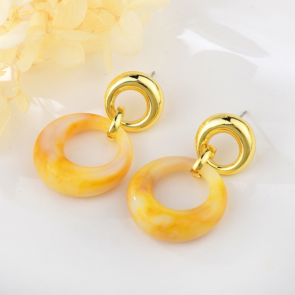 Picture of Classic Yellow Dangle Earrings at Unbeatable Price