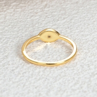 Picture of Delicate Gold Plated Fashion Ring in Exclusive Design