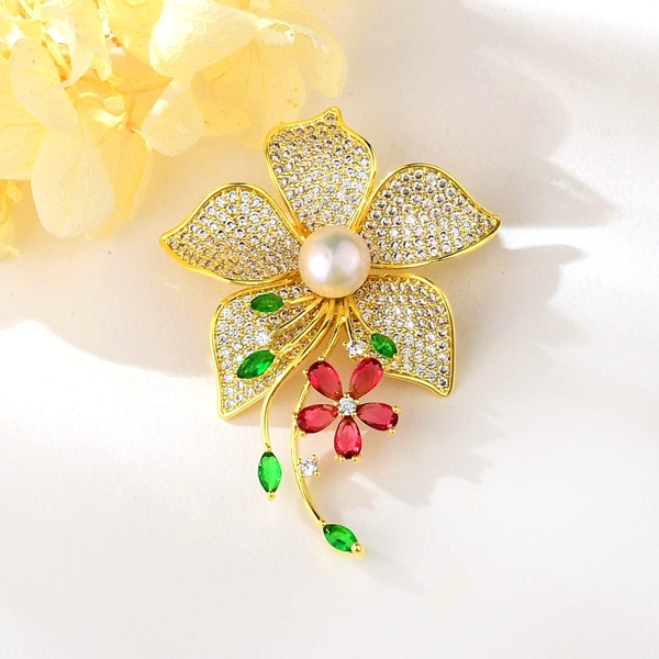 Picture of Pretty Cubic Zirconia Luxury Brooche