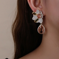 Picture of Good Quality Cubic Zirconia Gold Plated Dangle Earrings