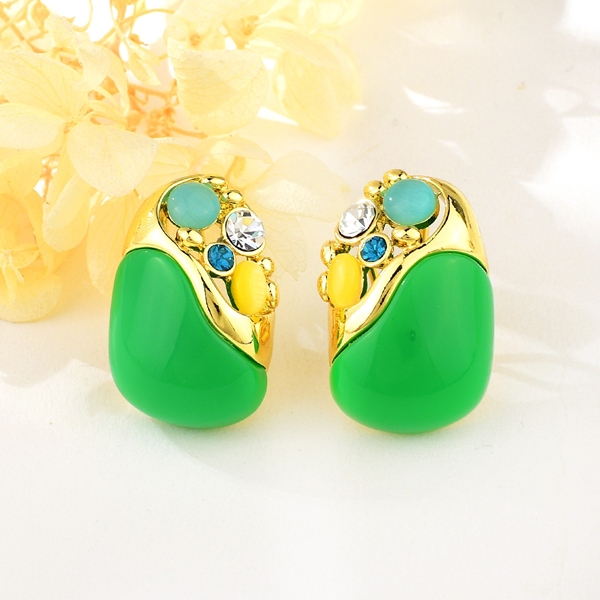 Picture of Classic Flowers & Plants Dangle Earrings at Unbeatable Price