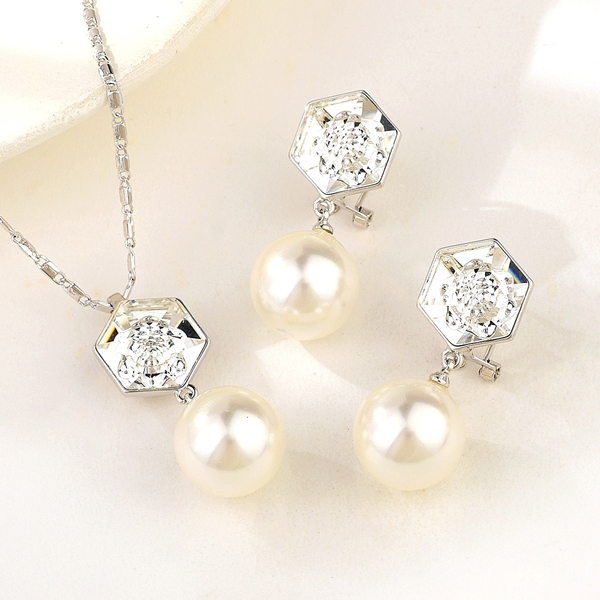 Picture of Good Swarovski Element White 2 Piece Jewelry Set