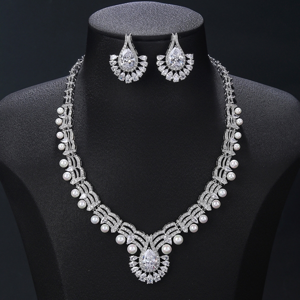 Picture of Reasonably Priced Gold Plated Cubic Zirconia 2 Piece Jewelry Set from Reliable Manufacturer
