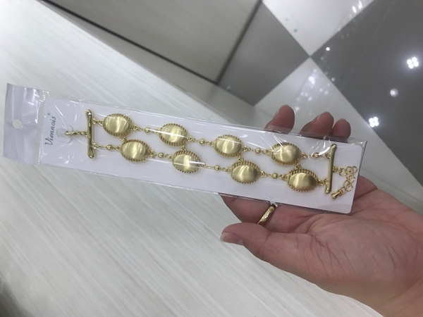 Picture of Nickel Free Gold Plated 14 Inch Y Necklace with Fast Shipping