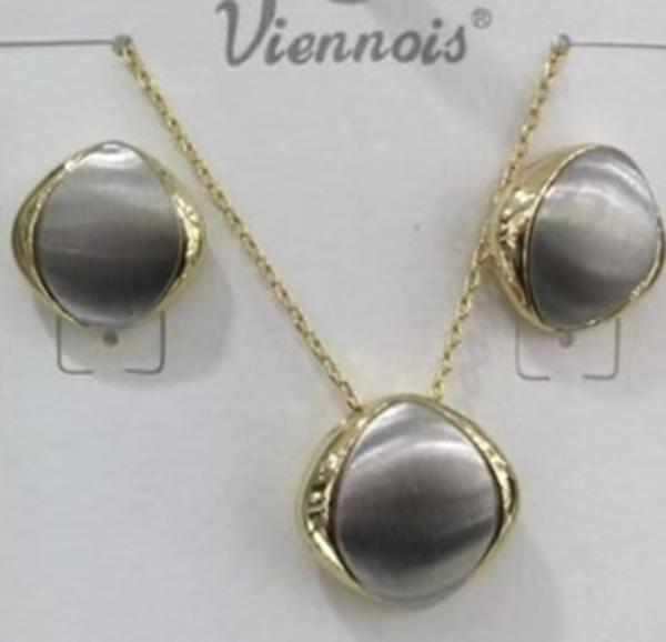 Picture of Gold Plated Work 2 Piece Jewelry Set from Certified Factory